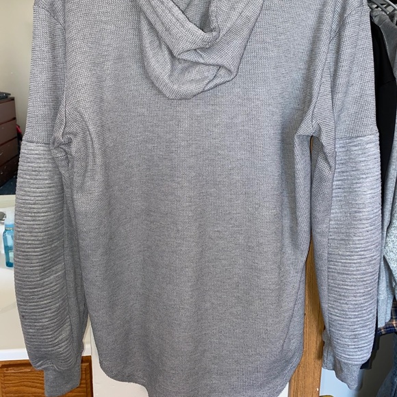 Long sleeved shirt - Picture 3 of 3